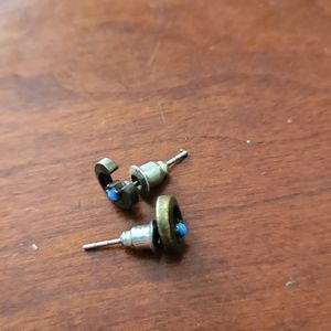 C or Cresent moon studs